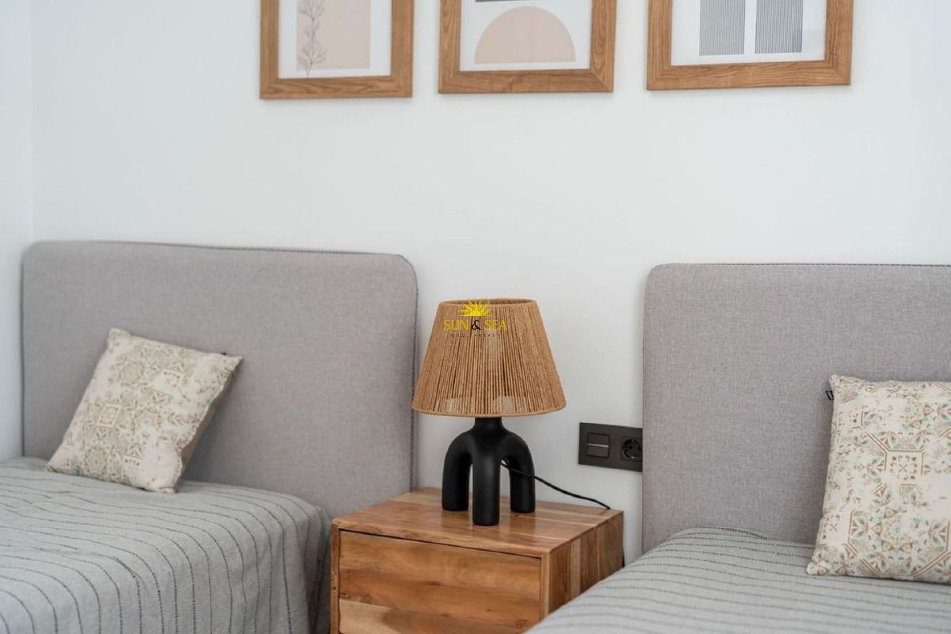 Revente - Appartement - Torrevieja - Puerto de Torrevieja