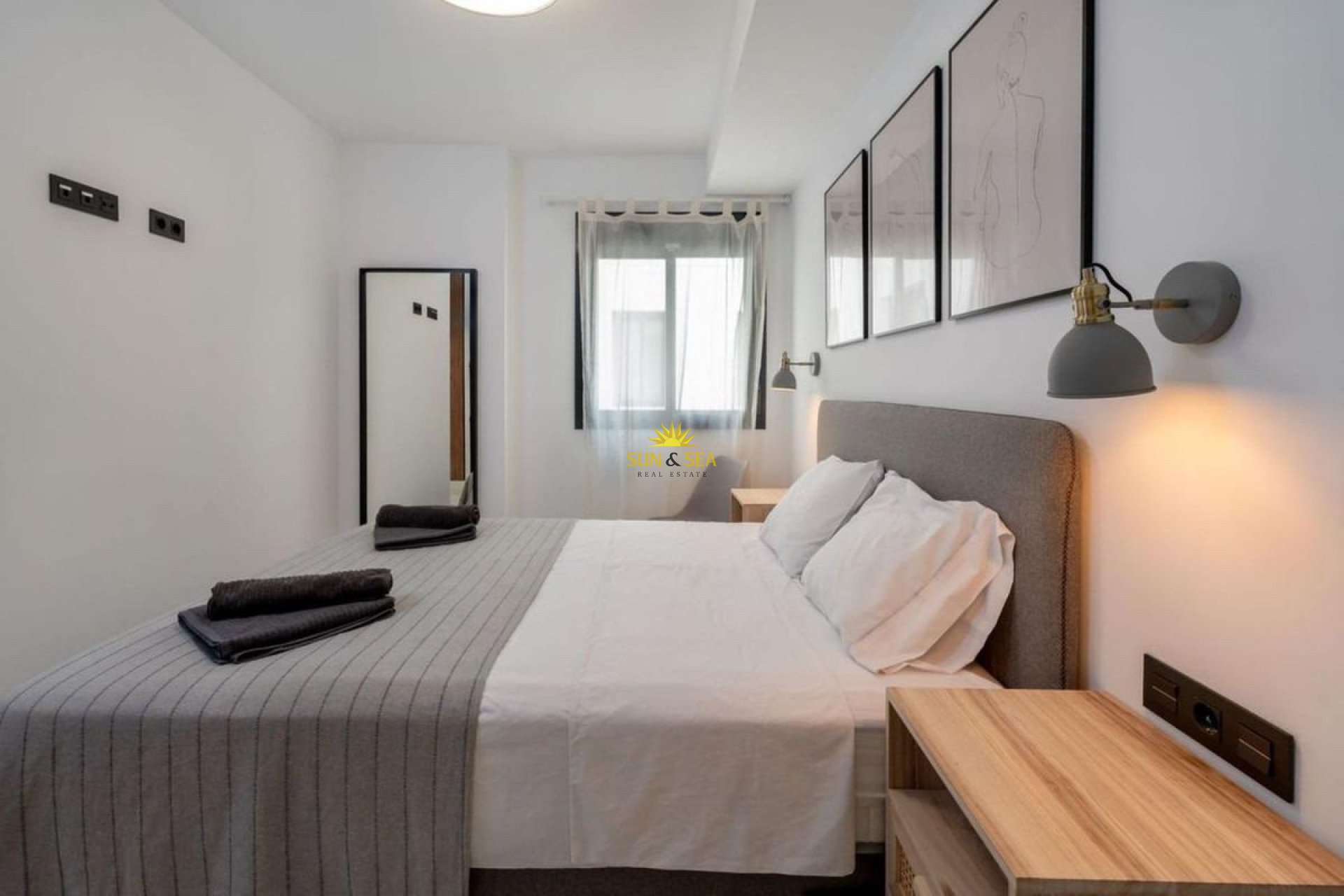 Revente - Appartement - Torrevieja - Puerto de Torrevieja