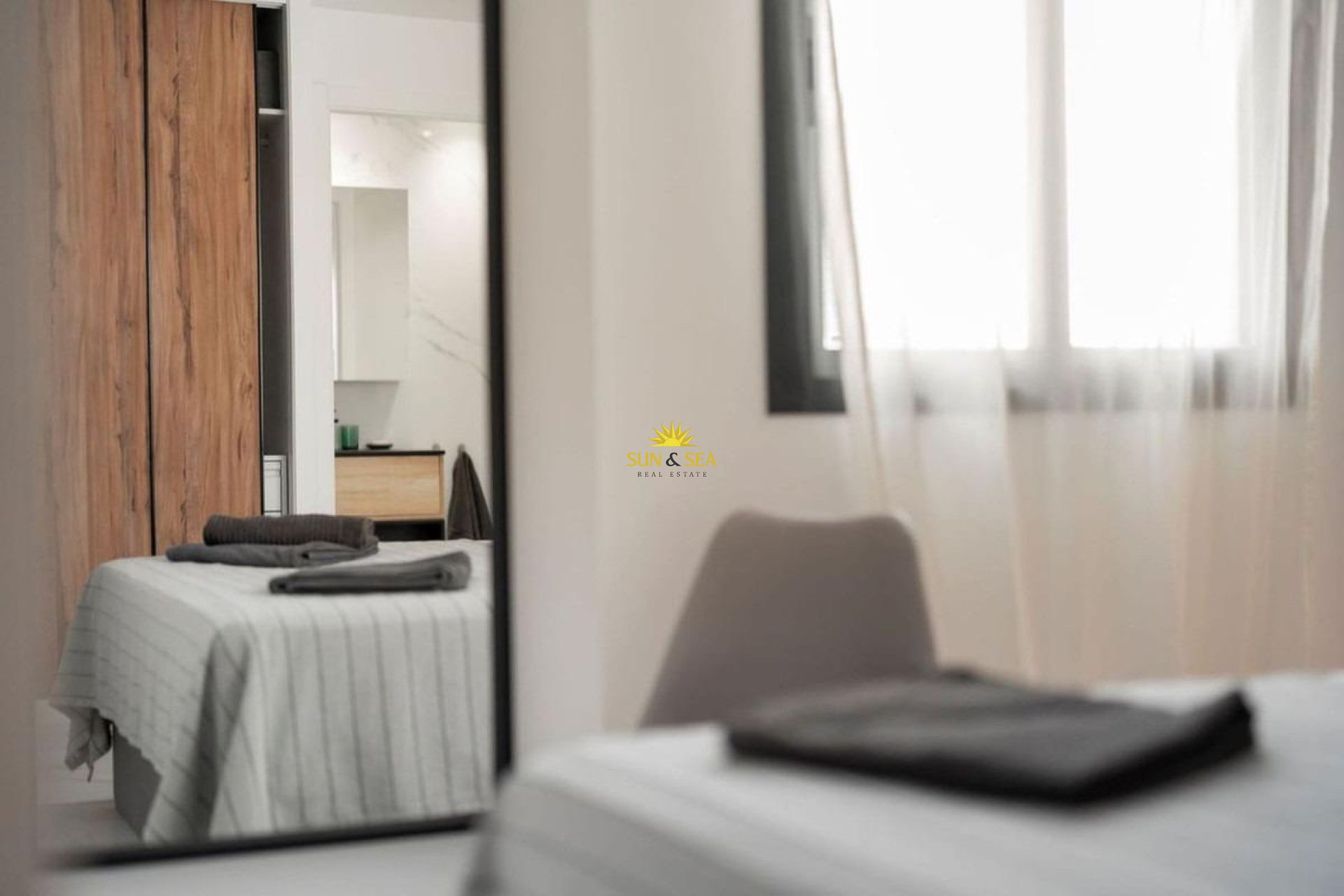 Revente - Appartement - Torrevieja - Puerto de Torrevieja