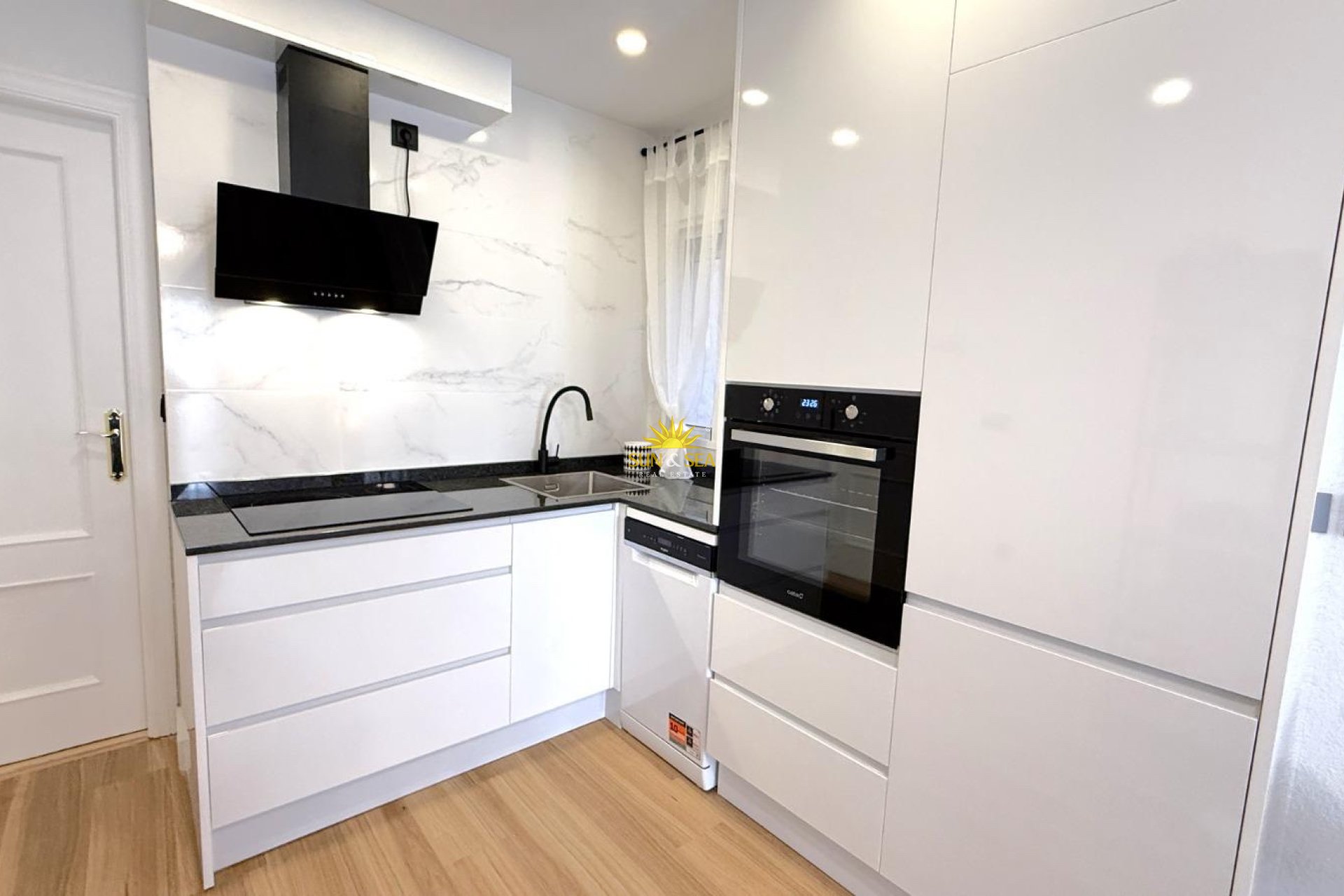 Revente - Appartement - Torrevieja - torrevieja