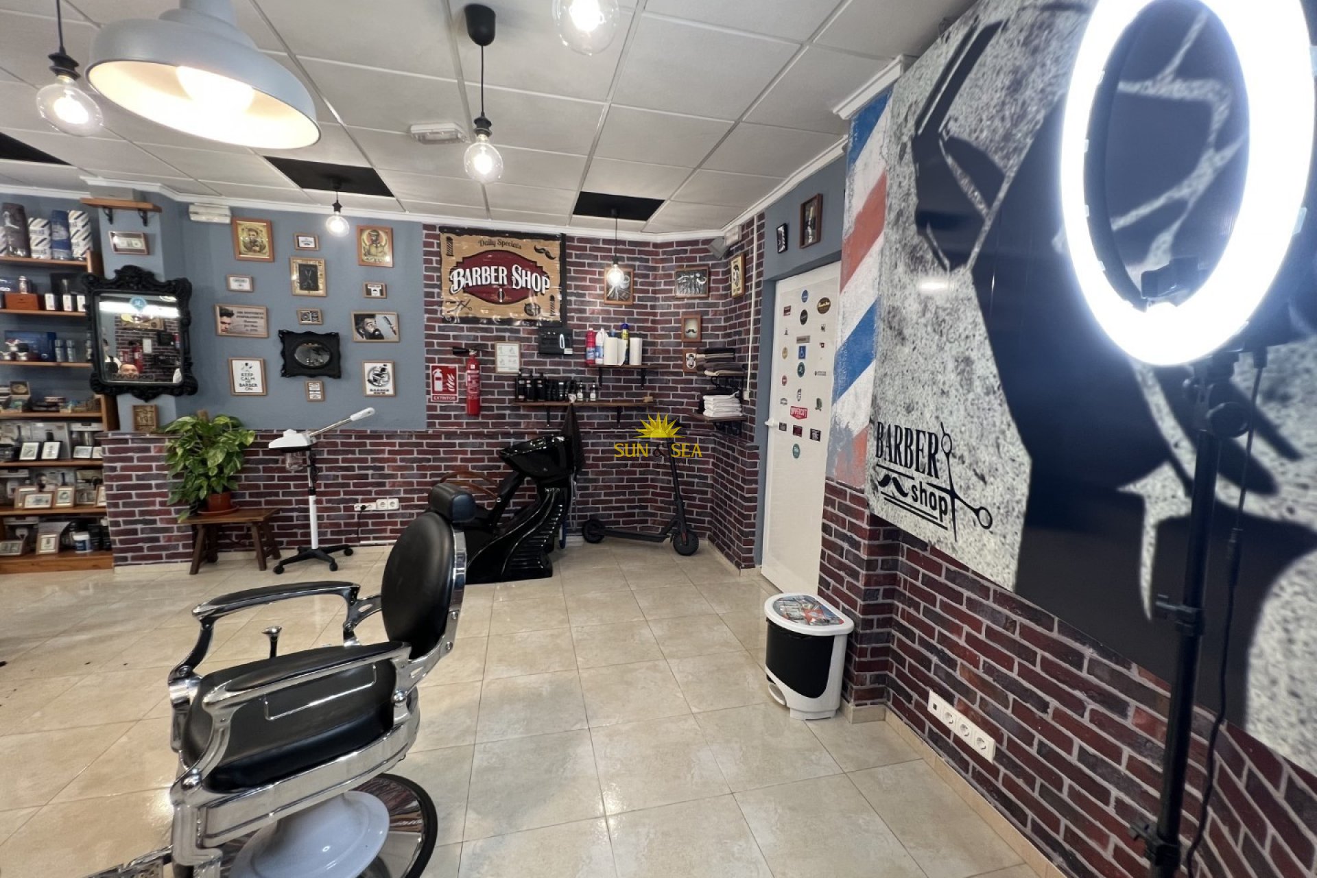 Revente - Commercial - Guardamar del Segura - Guardamar