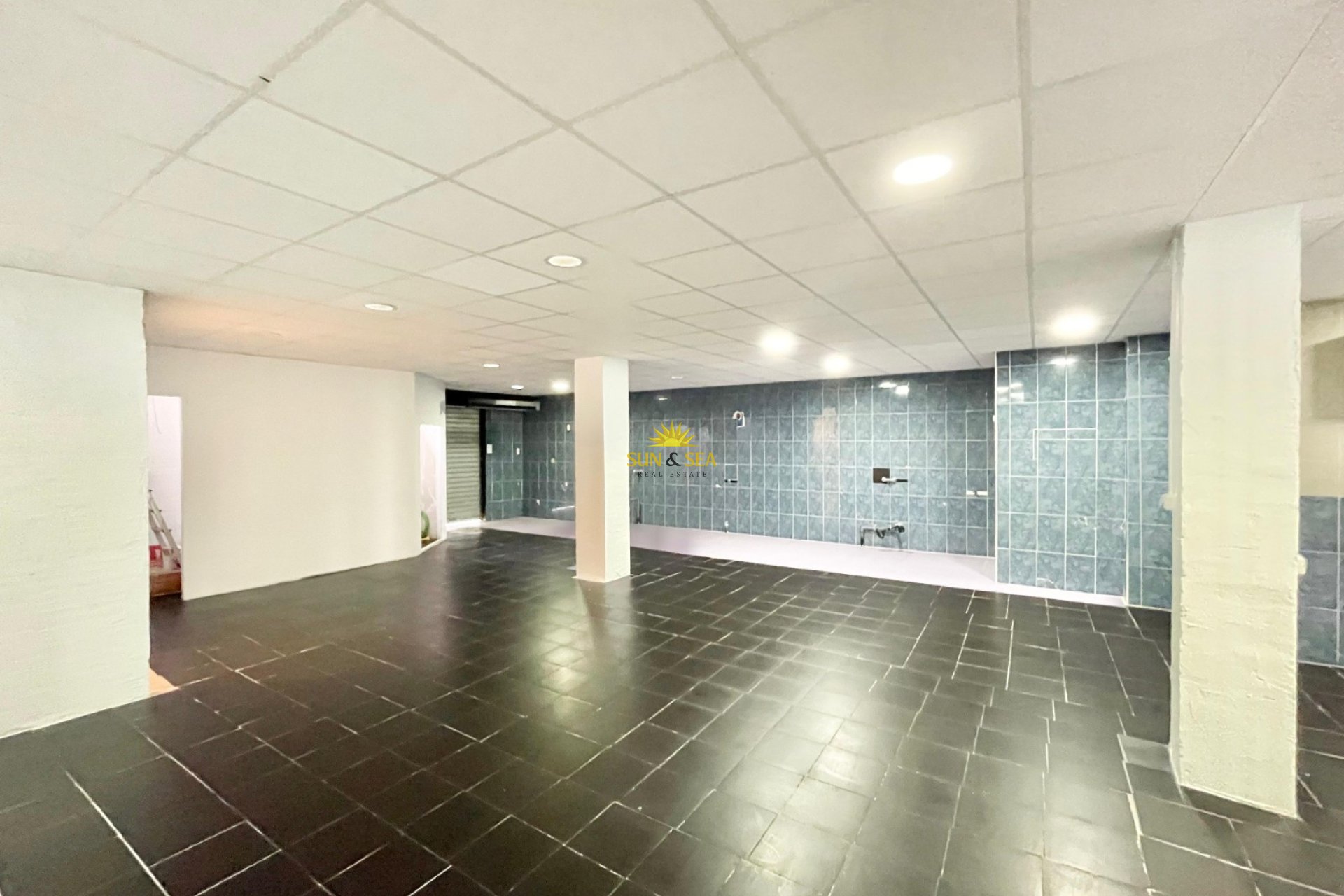Revente - Commercial - Torrevieja - Playa del Cura