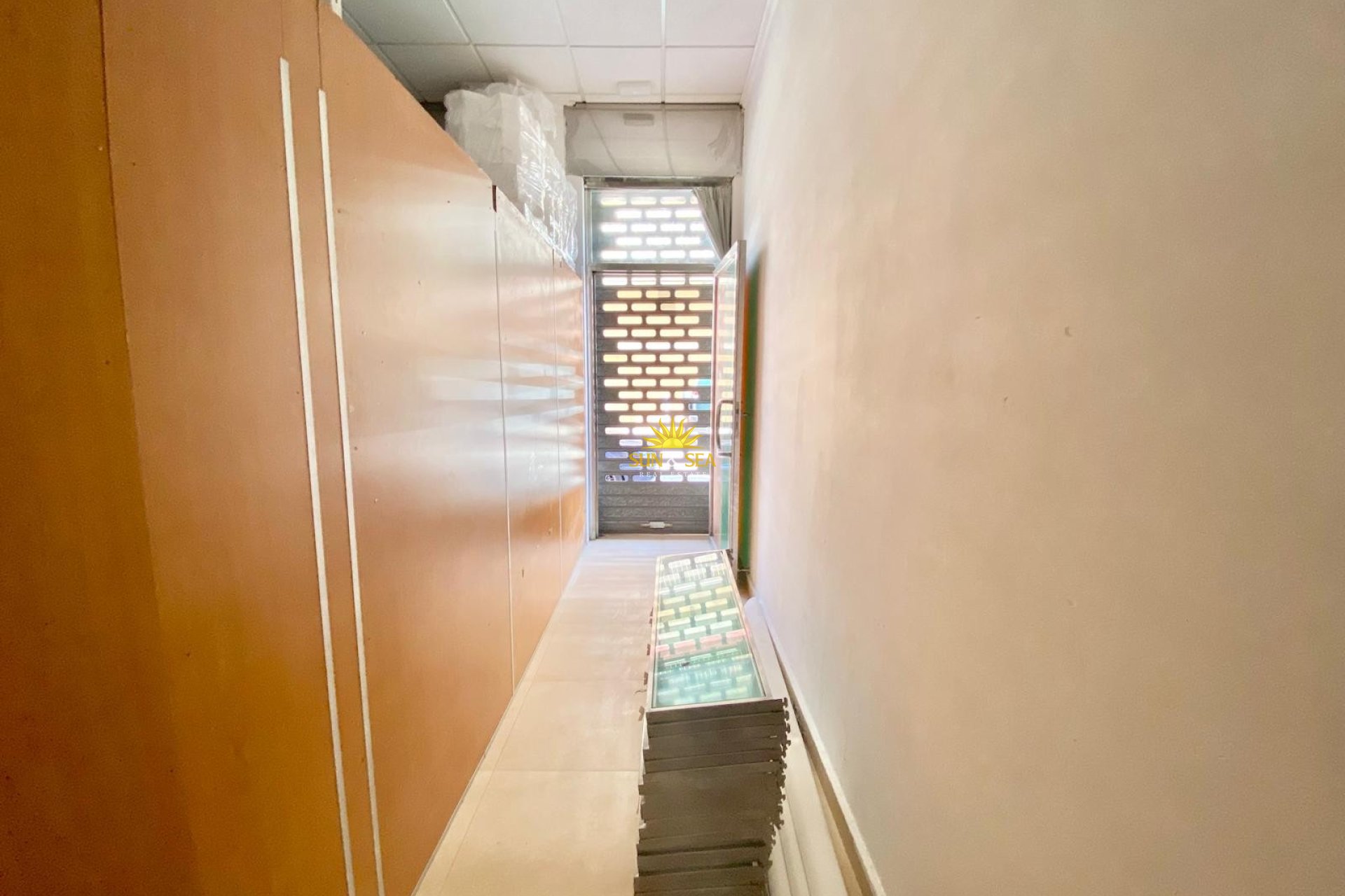 Revente - Commercial - Torrevieja - torrevieja