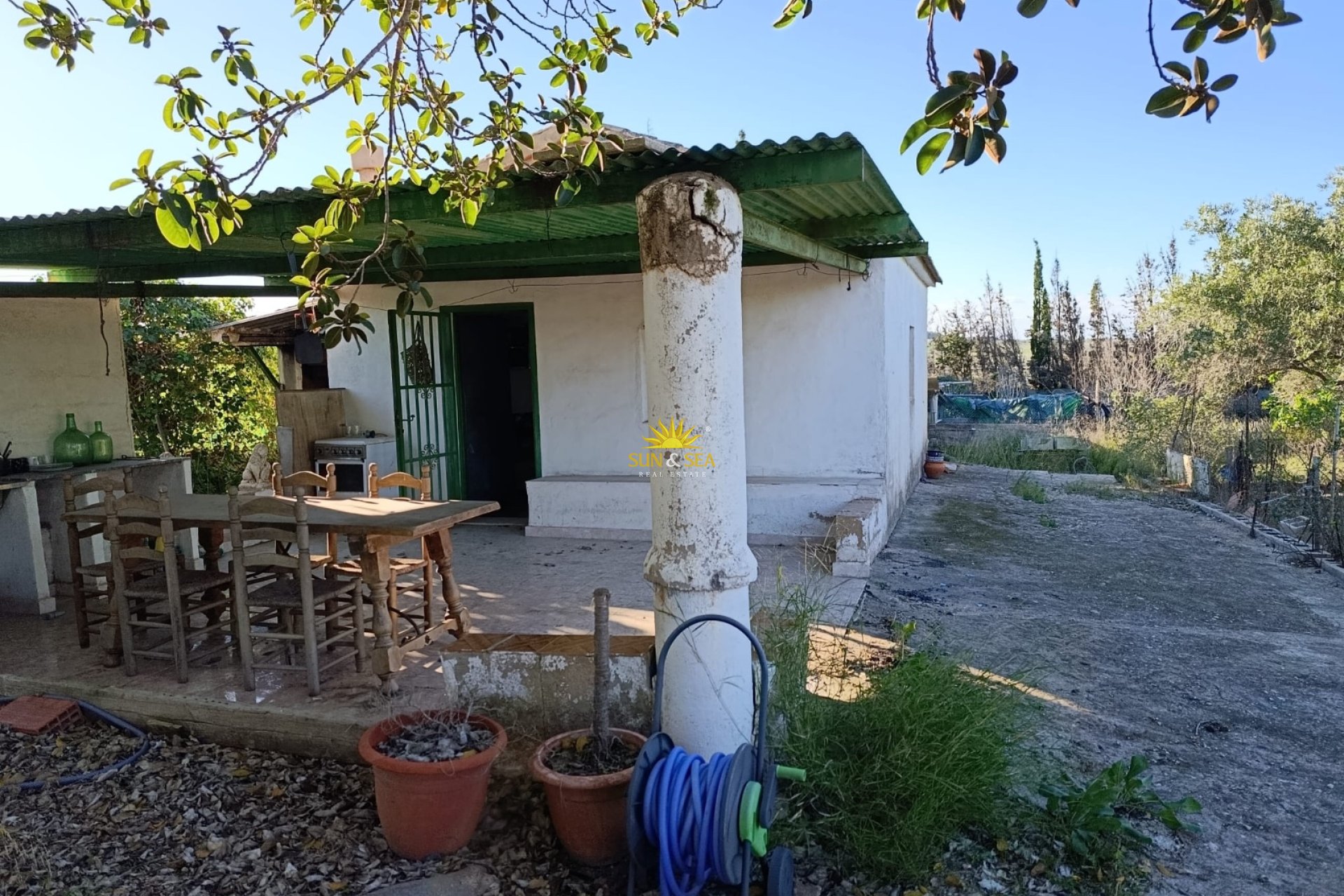 Revente - Finca -  - San Miguel de Salinas