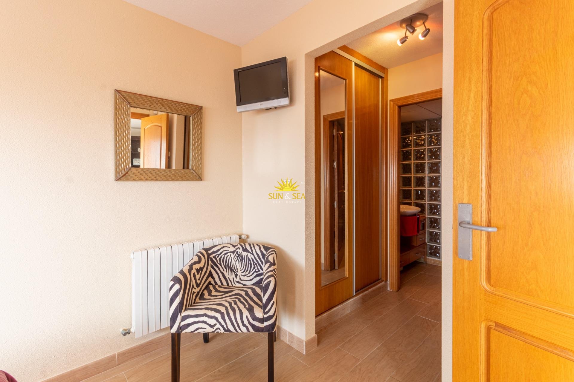Revente - Flat - Torrevieja - Playa de los locos