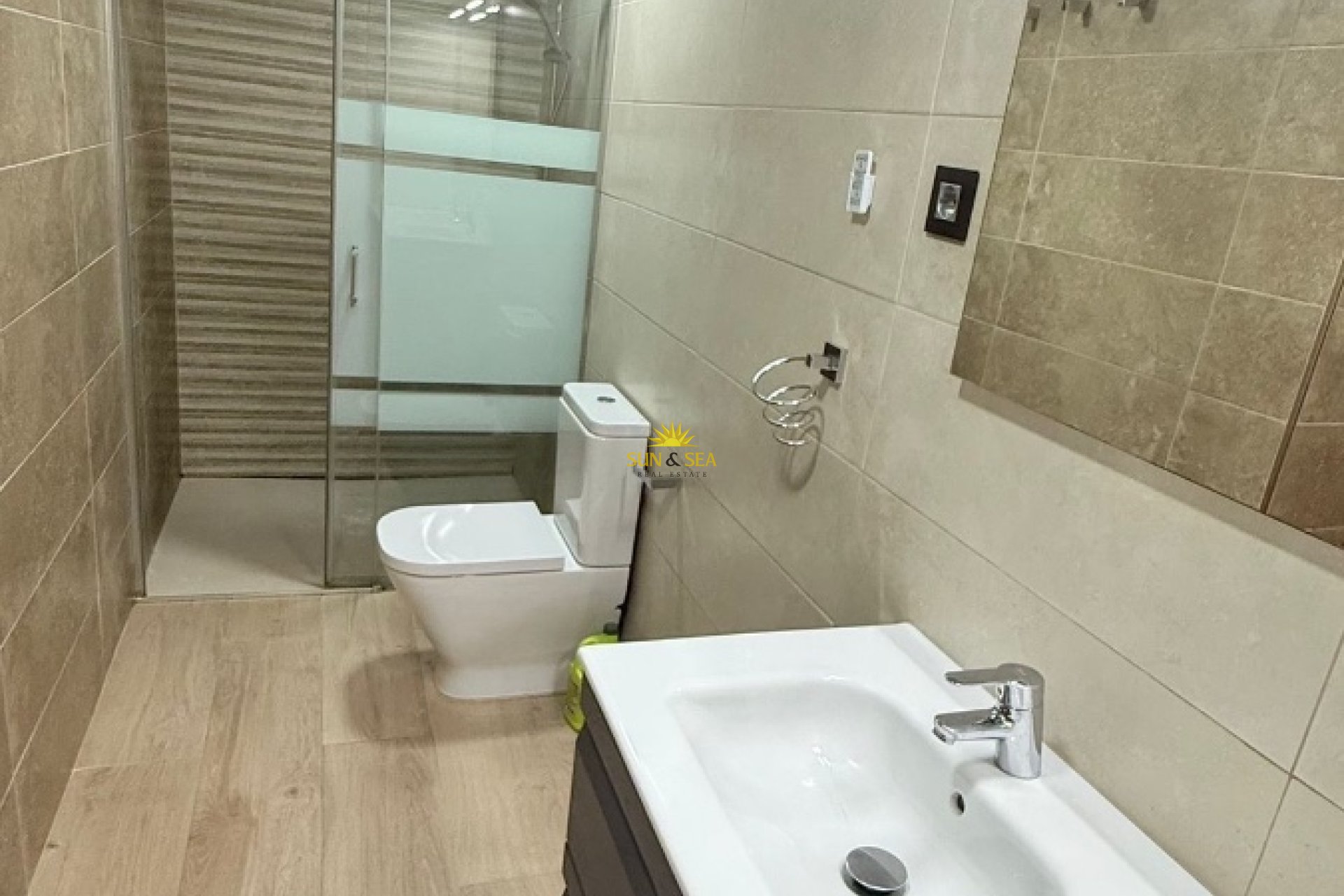 Revente - Ground Floor - El Algar - Al Algar