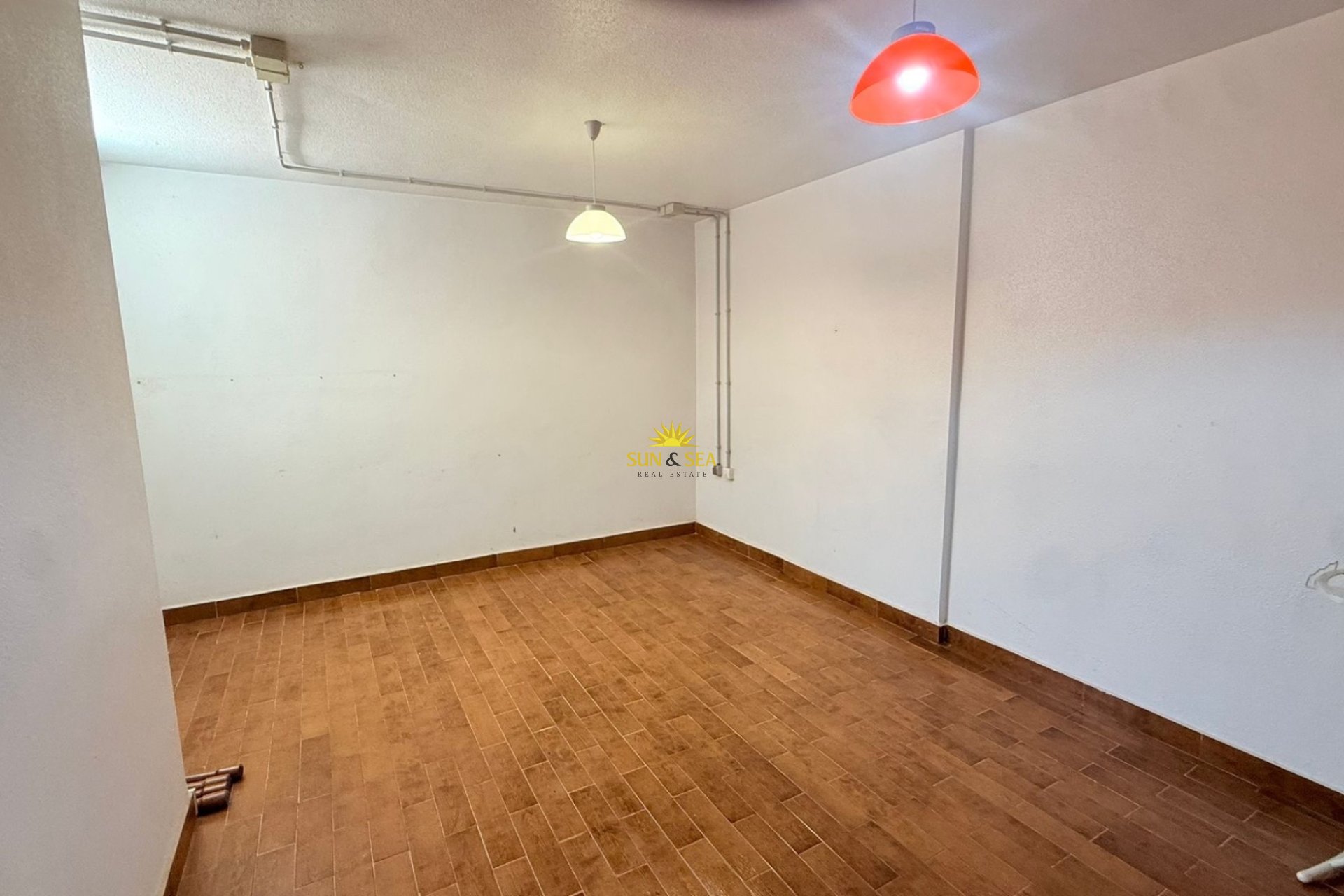 Revente - Ground Floor - El Algar - Al Algar