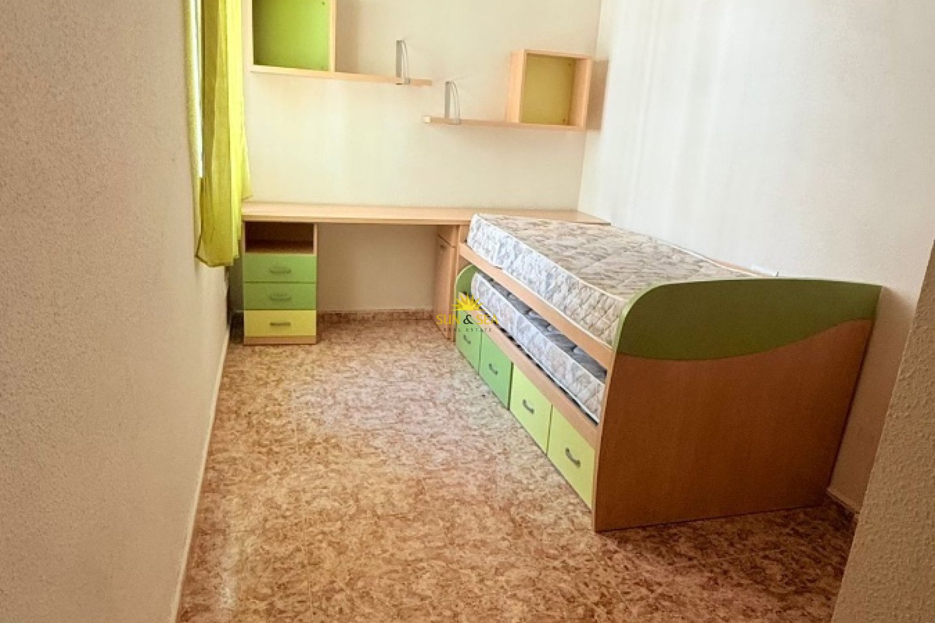 Revente - Ground Floor - El Algar - Al Algar