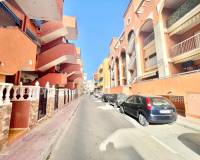 Revente - Ground Floor - Torrevieja - La Mata