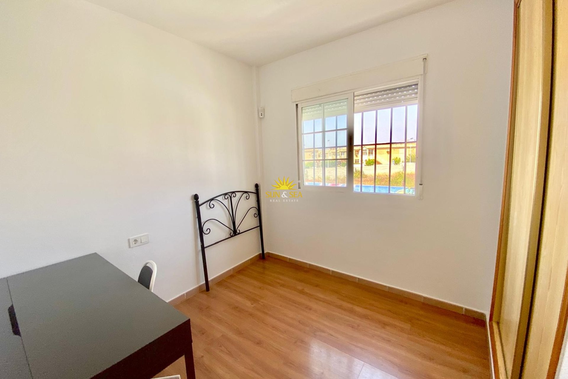 Revente - Maison mitoyenne - Torrevieja - Torretas