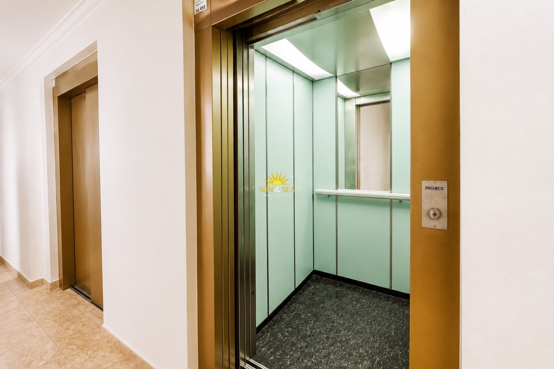 Revente - Studio apartment - Torrevieja - Acequion