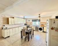 Revente - Villa - Crevillente