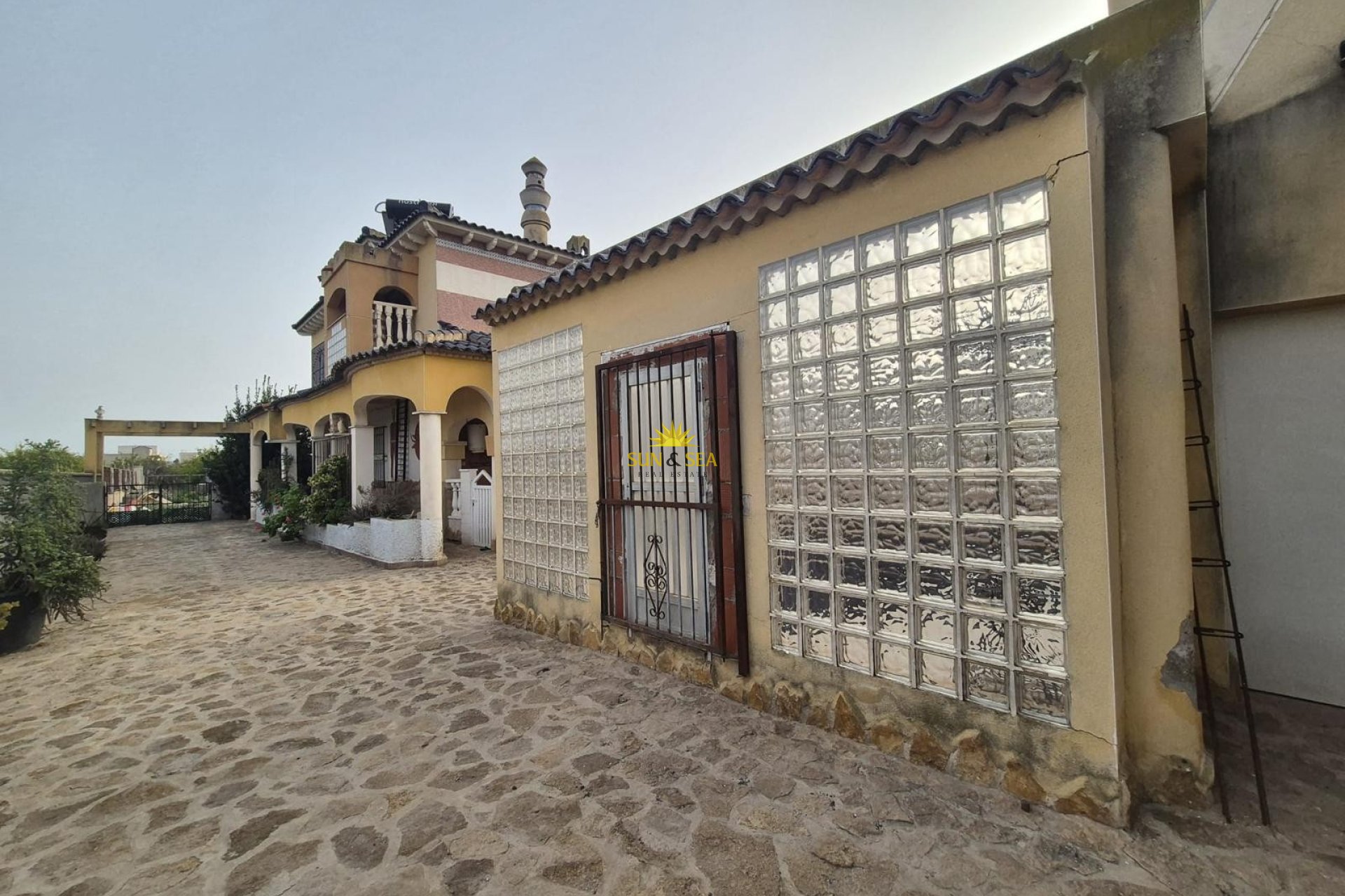 Revente - Villa indépendante - Orihuela