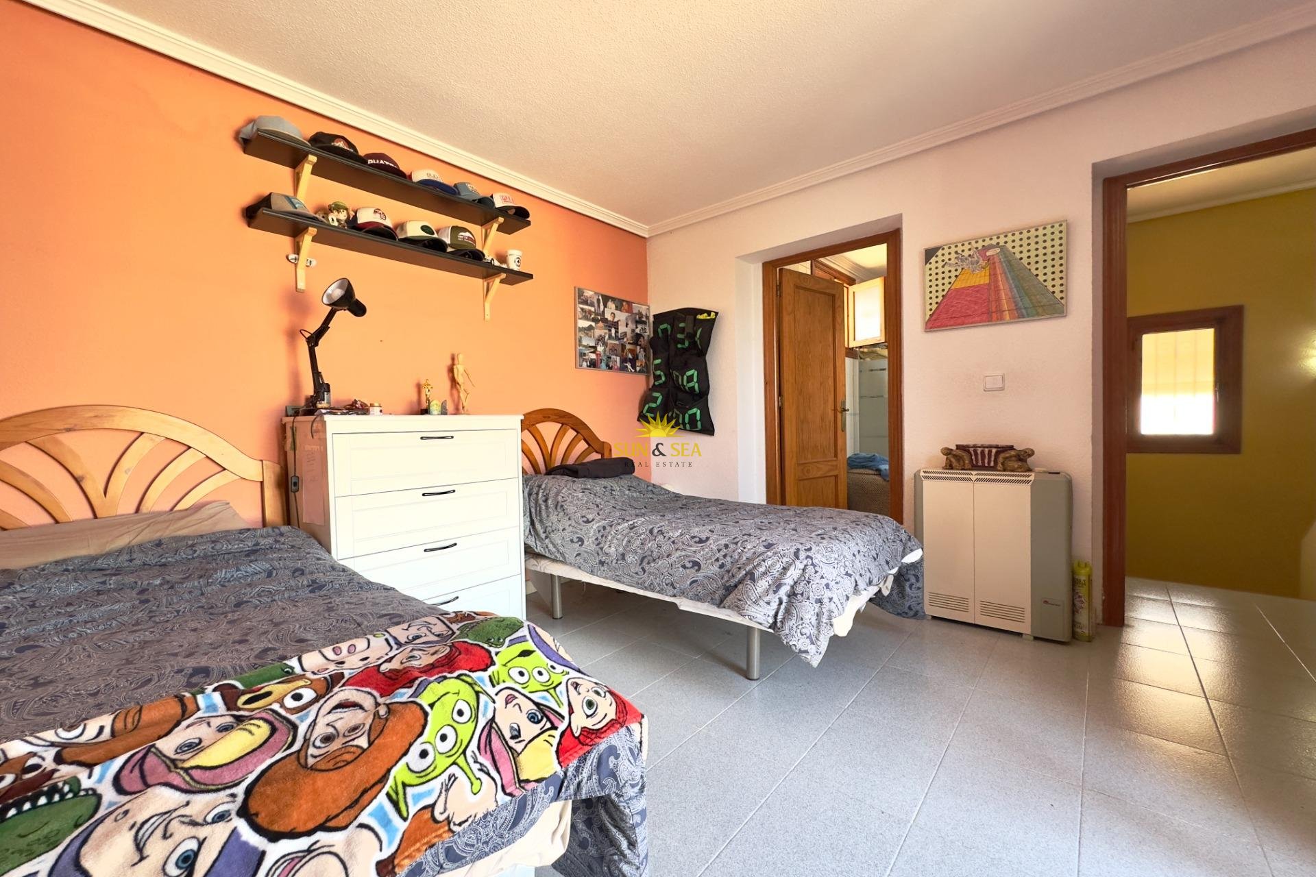 Revente - Villa - Orihuela Costa - La Zenia