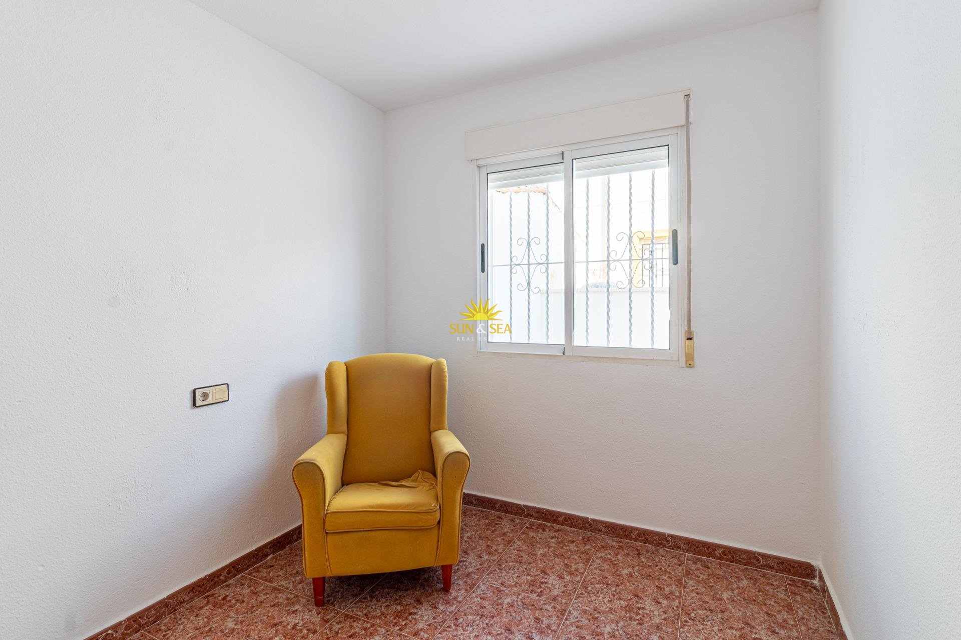 Revente - Villa / Semi détaché - Orihuela Costa - La Florida