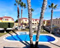 Revente - Villa / Semi détaché - Orihuela Costa - La Regia