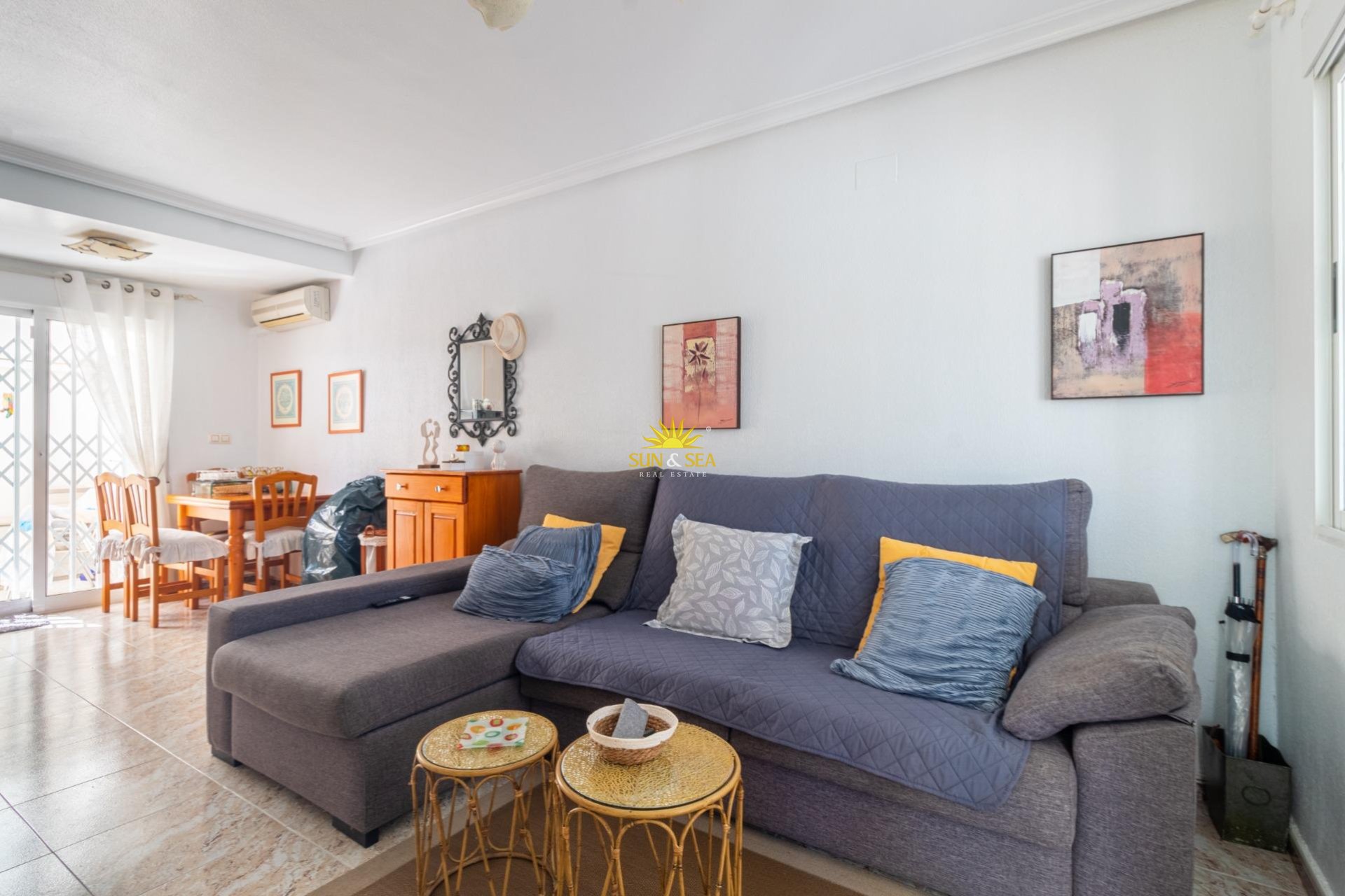 Revente - Villa / Semi détaché - Orihuela Costa - La Regia