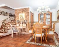 Revente - Villa / Semi détaché - Orihuela Costa - La Zenia