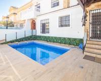 Revente - Villa / Semi détaché - Orihuela Costa - La Zenia