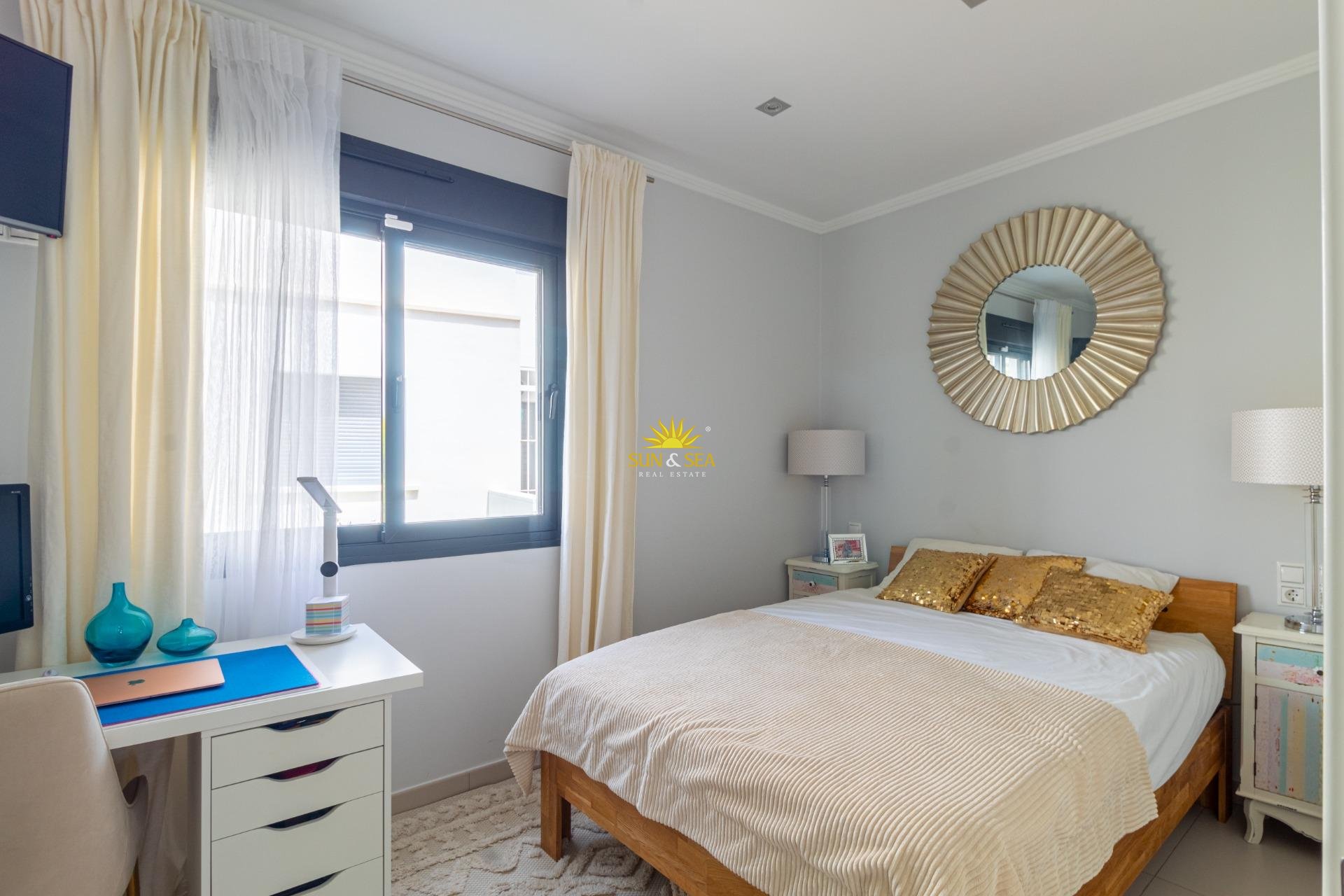 Revente - Villa / Semi détaché - Orihuela Costa - Lomas de Cabo Roig