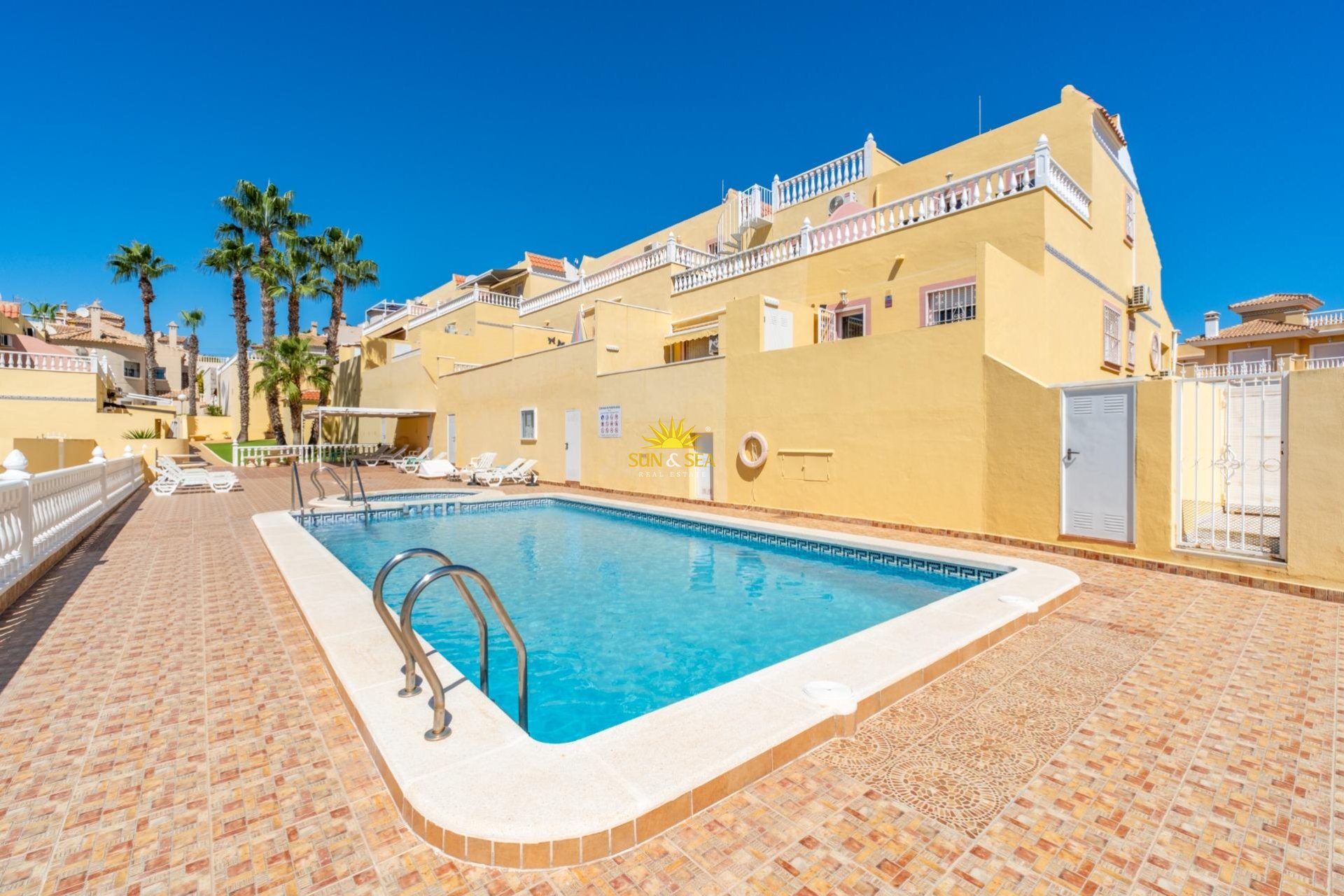 Revente - Villa / Semi détaché - Orihuela Costa - Lomas de Campoamor-Las Ramblas