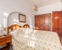 Revente - Villa / Semi détaché - Torrevieja - Acequion