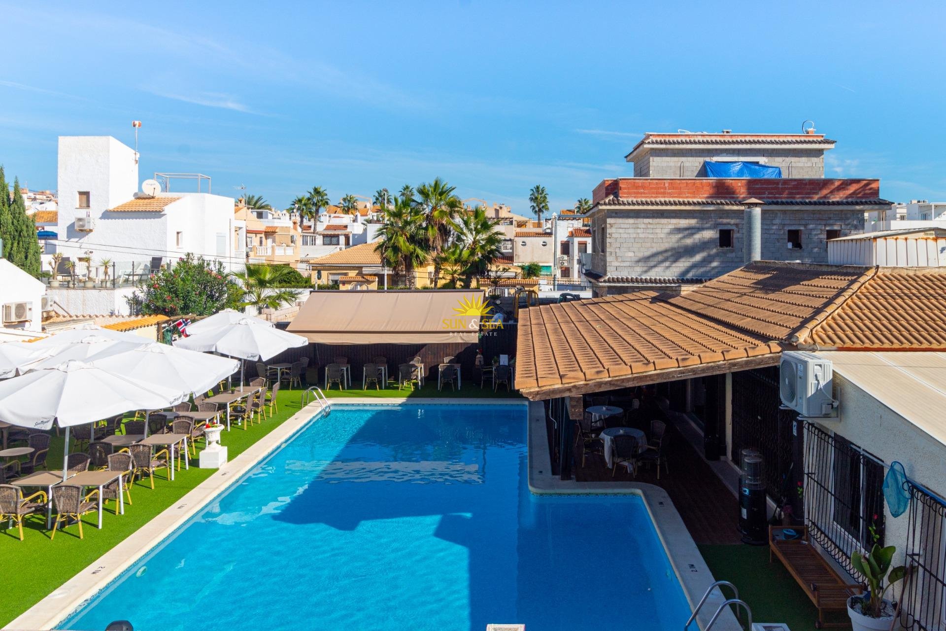Revente - Villa / Semi détaché - Torrevieja - Los Frutales