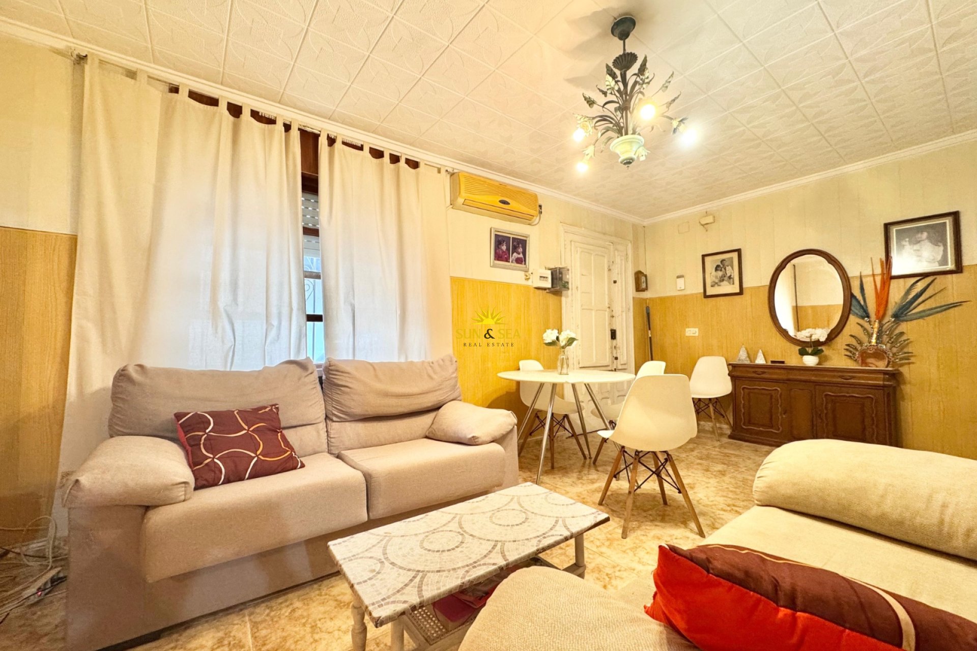 Revente - Villa - Torrevieja - Centro