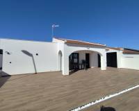 Revente - Villa - Torrevieja - Los balcones