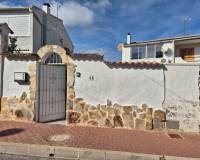 Revente - Villa - Torrevieja - Los balcones