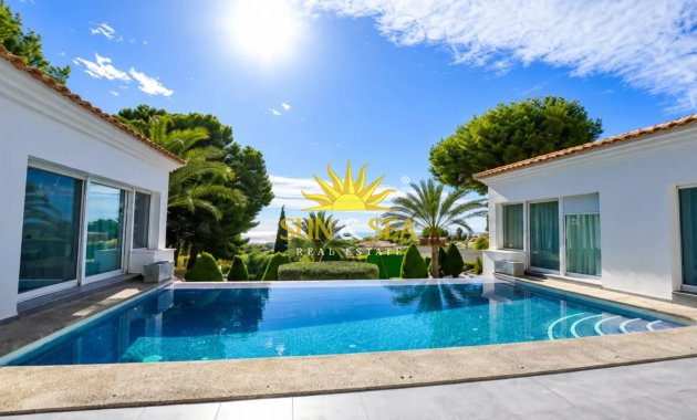 Rijhuis - Lange Termijn Verhuur - Altea - Altea