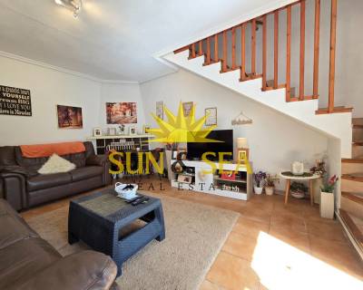 Смежный дом - Аренда на длительный срок - Torrevieja - RENT-4315J