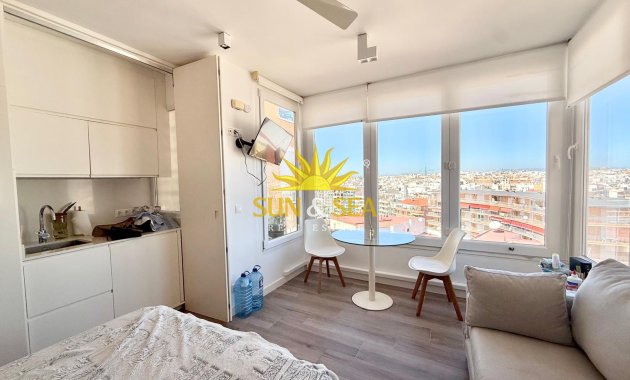 Studio apartment - Verhuur Korte Termijn - Torrevieja - Playa de El Cura