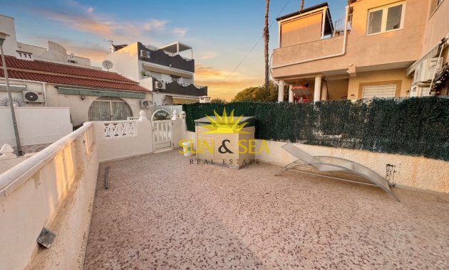 Таунхаус - Долгосрочная аренда - Torrevieja - El Chaparral