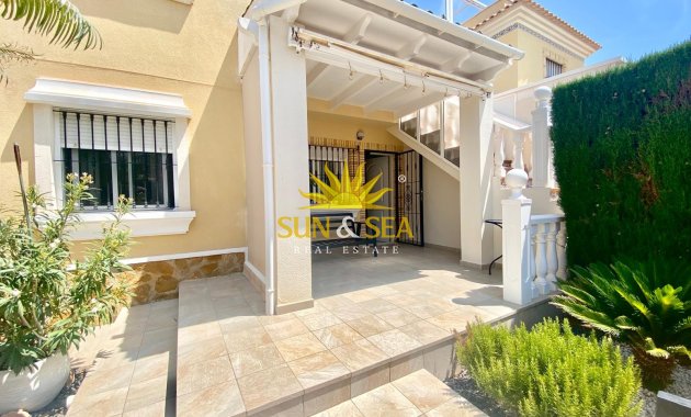 Таунхаус - Перепродажа - Orihuela Costa - Villamartín