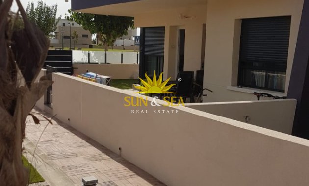 Townhouse - Долгосрочная аренда - Pilar de la Horadada - El Pilar de la Horadada