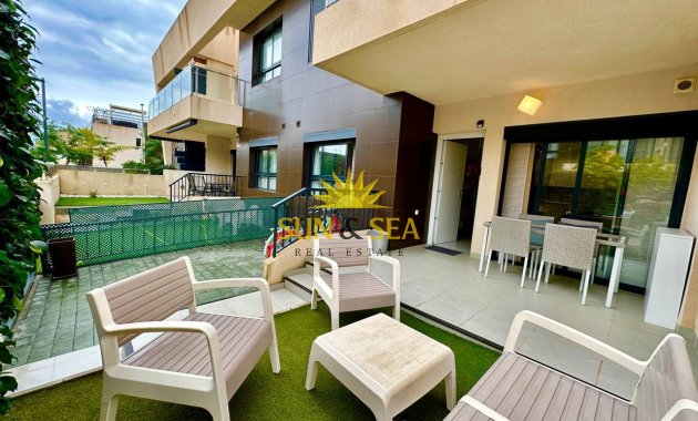 Townhouse - Долгосрочная аренда - Torre de la Horadada - Torre de la Horadada