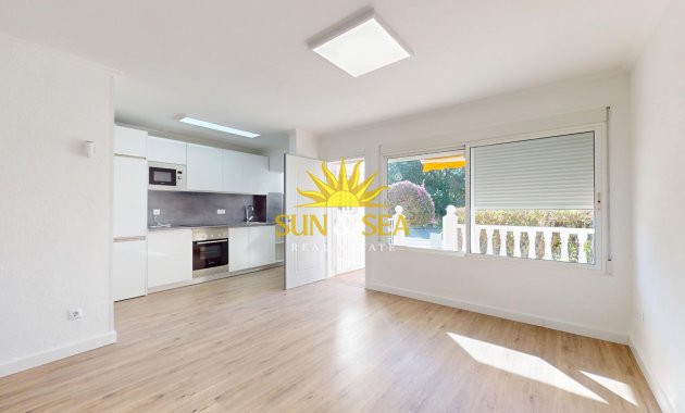 Townhouse - Herverkoop - Orihuela Costa - Villamartín