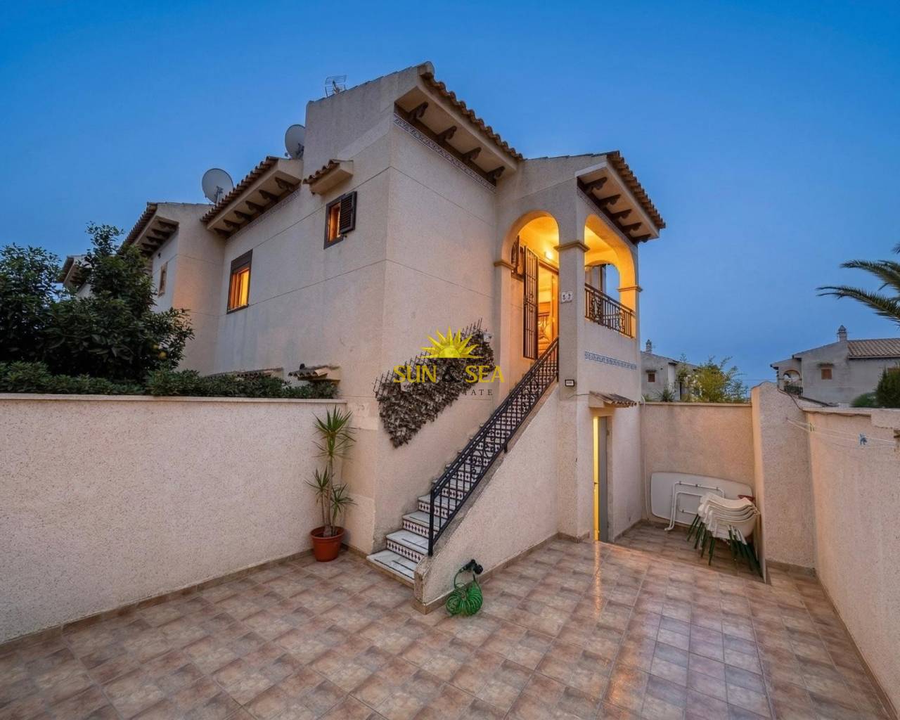 Townhouse - Location longue durée - Torrevieja - Nueva Torrevieja - Aguas Nuevas