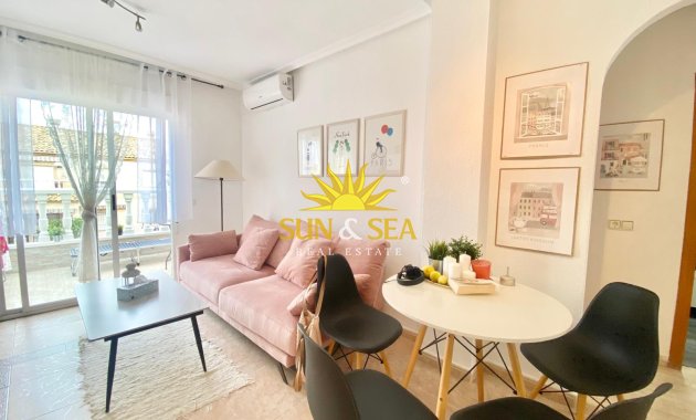 Townhouse - Long Term Rental - Torrevieja - Aguas Nuevas