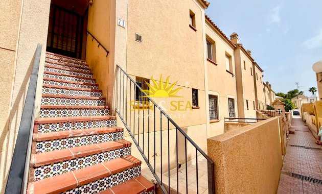 Townhouse - Long Term Rental - Torrevieja - torrevieja
