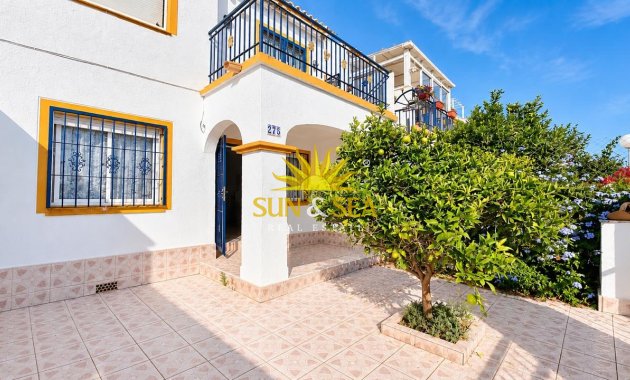 Townhouse - Long Term Rental - Torrevieja - torrevieja