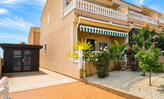 Townhouse - Resale - Torrevieja - torrevieja