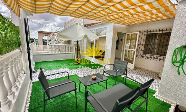 Townhouse - Зимняя аренда - Torrevieja - La Siesta - El Salado -  Torreta