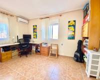 Venta - Chalet - Catral