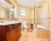 Venta - Chalet - Catral