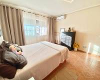 Venta - Chalet - Catral