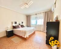 Venta - Chalet - Catral