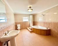 Venta - Chalet - Crevillente