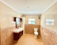 Venta - Chalet - Crevillente